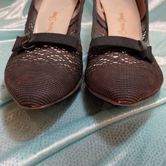 Vintage 50’s black mesh low heels with bow. Leather bottoms 3 9.5” insole - Picture 4 of 6